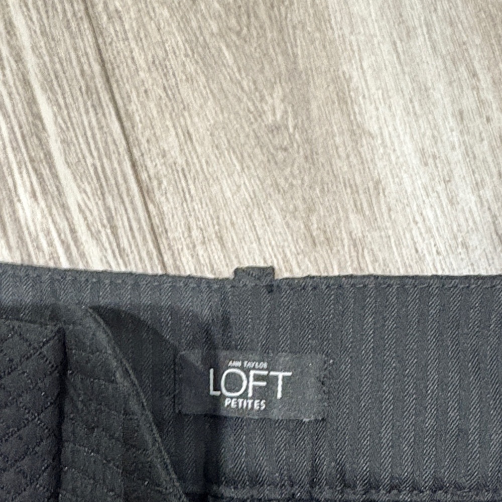 LOFT Textured Black Pants - Picture 4 of 11